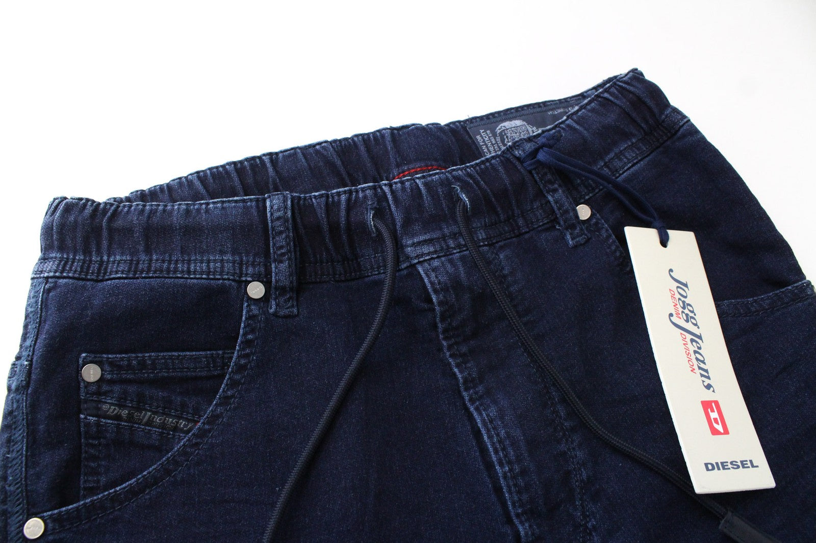 DIESEL Krooley-NE 0687D vyriški džinsai W26 Slim Carrot Faded Jogg mėlyni tamprūs 