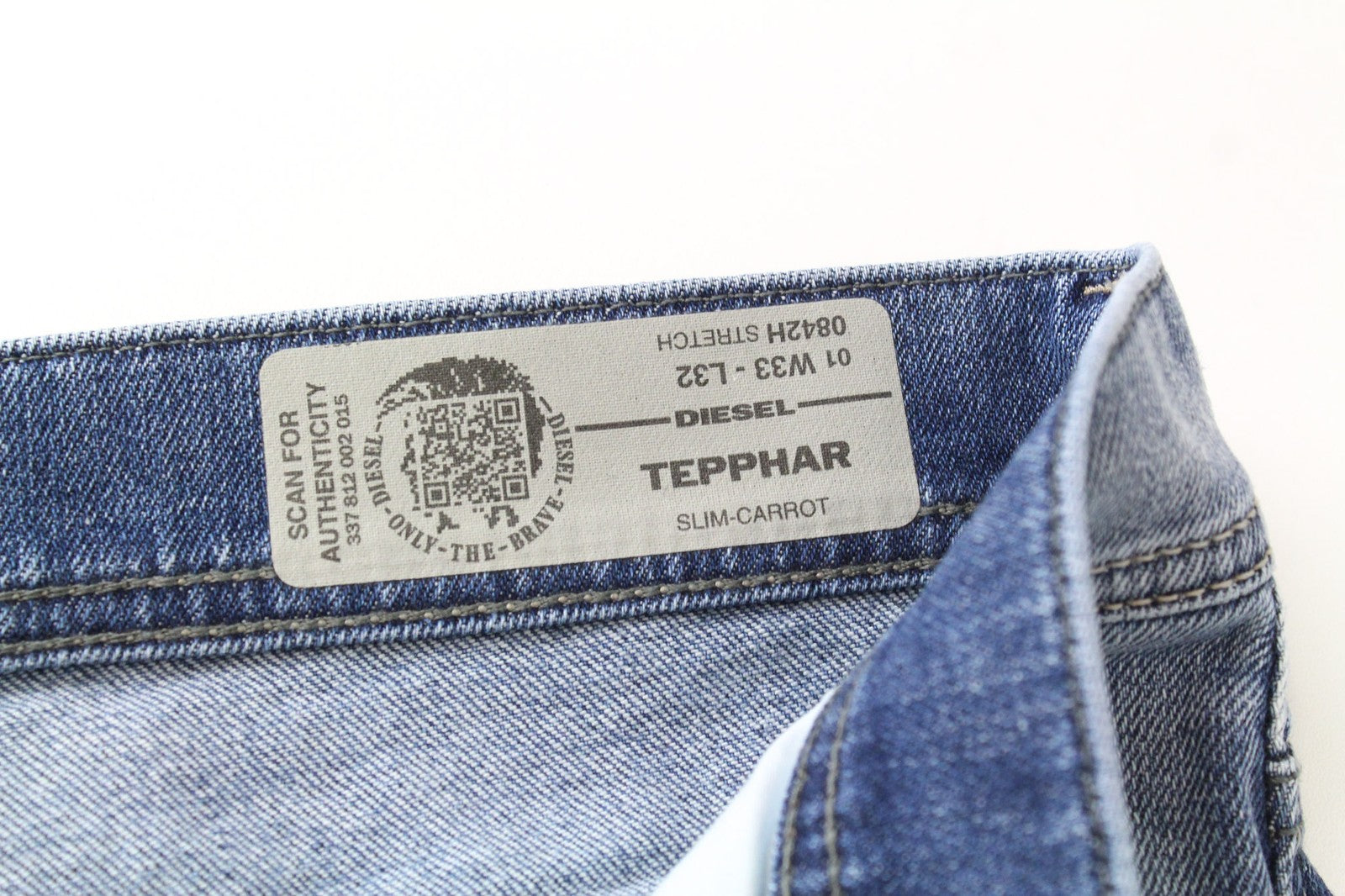 DIESEL Tepphar 0842H vyriški džinsai W33/L32 Slim morkų mėlynos spalvos tamprūs su sagomis 