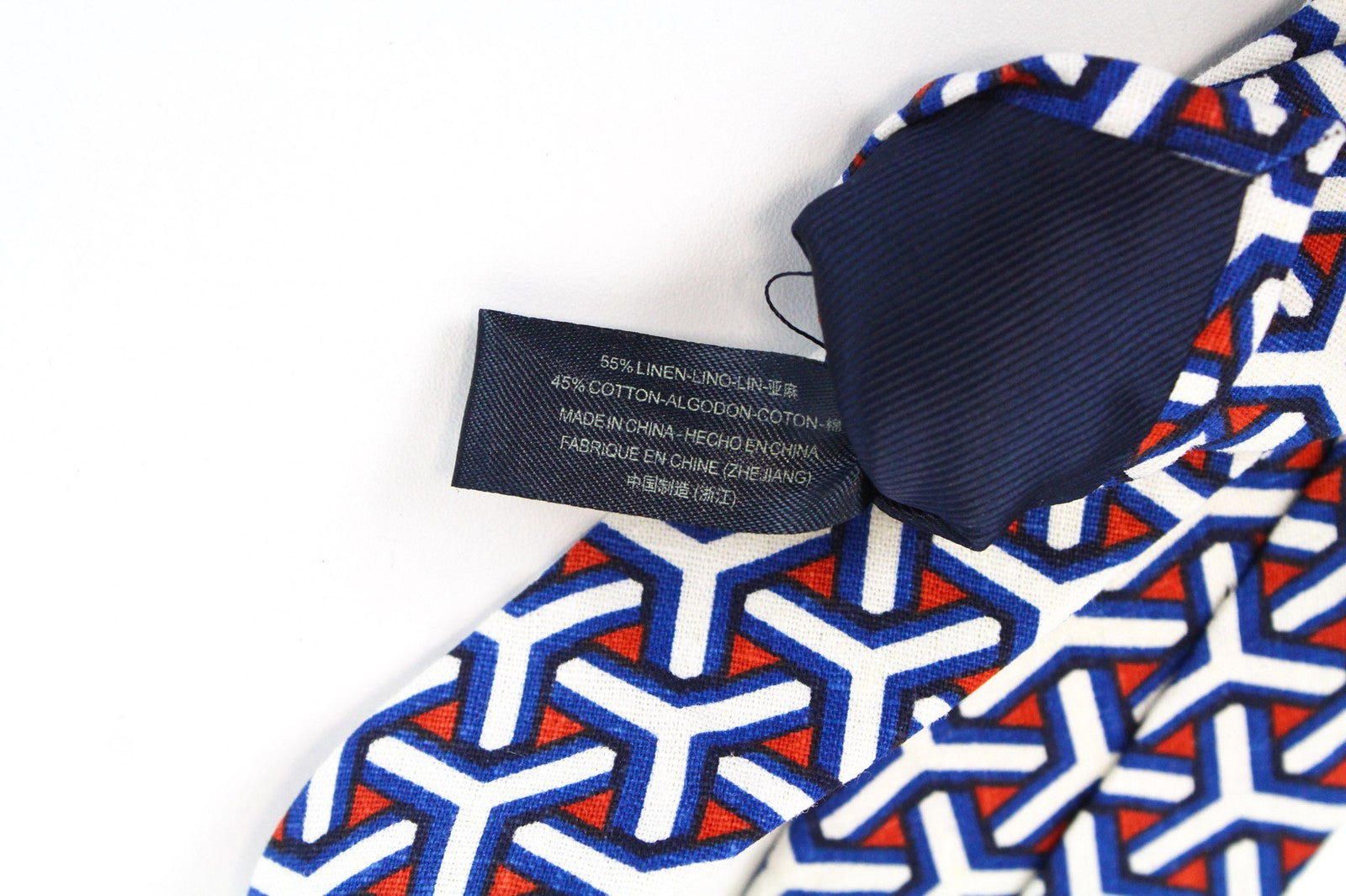 SUITSUPPLY vyriškas kaklaraištis 148 x 8 cm mėlynas lininis medvilnės mišinio raštas smailiais galais 