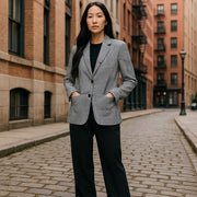 GANT „Gant Gingham Stretch Regular“ moteriškas švarkas, 38 dydžio, mėlynas languotas, vieneilis, išpjova 