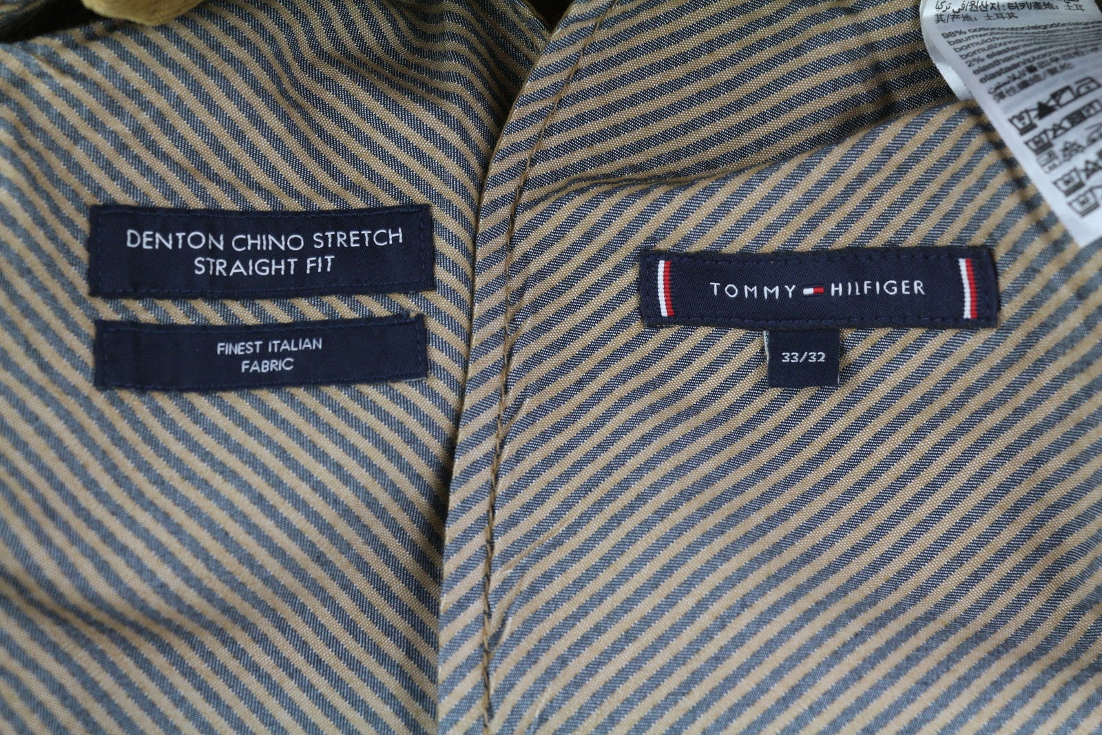 TOMMY HILFIGER Denton Chino Corduroy vyriškos kelnės W33/L32 tiesaus kirpimo, rekomenduojama kaina – 139 € 