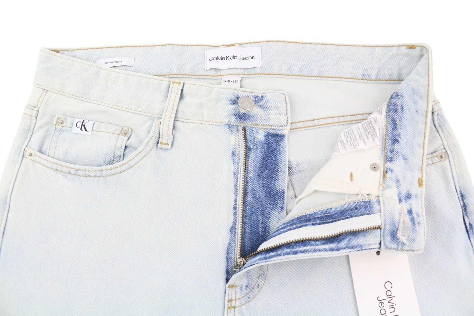 CALVIN KLEIN Regular Taper vyriški džinsai W30/L32 šviesiai mėlyni skalbto džinso užtrauktuku 