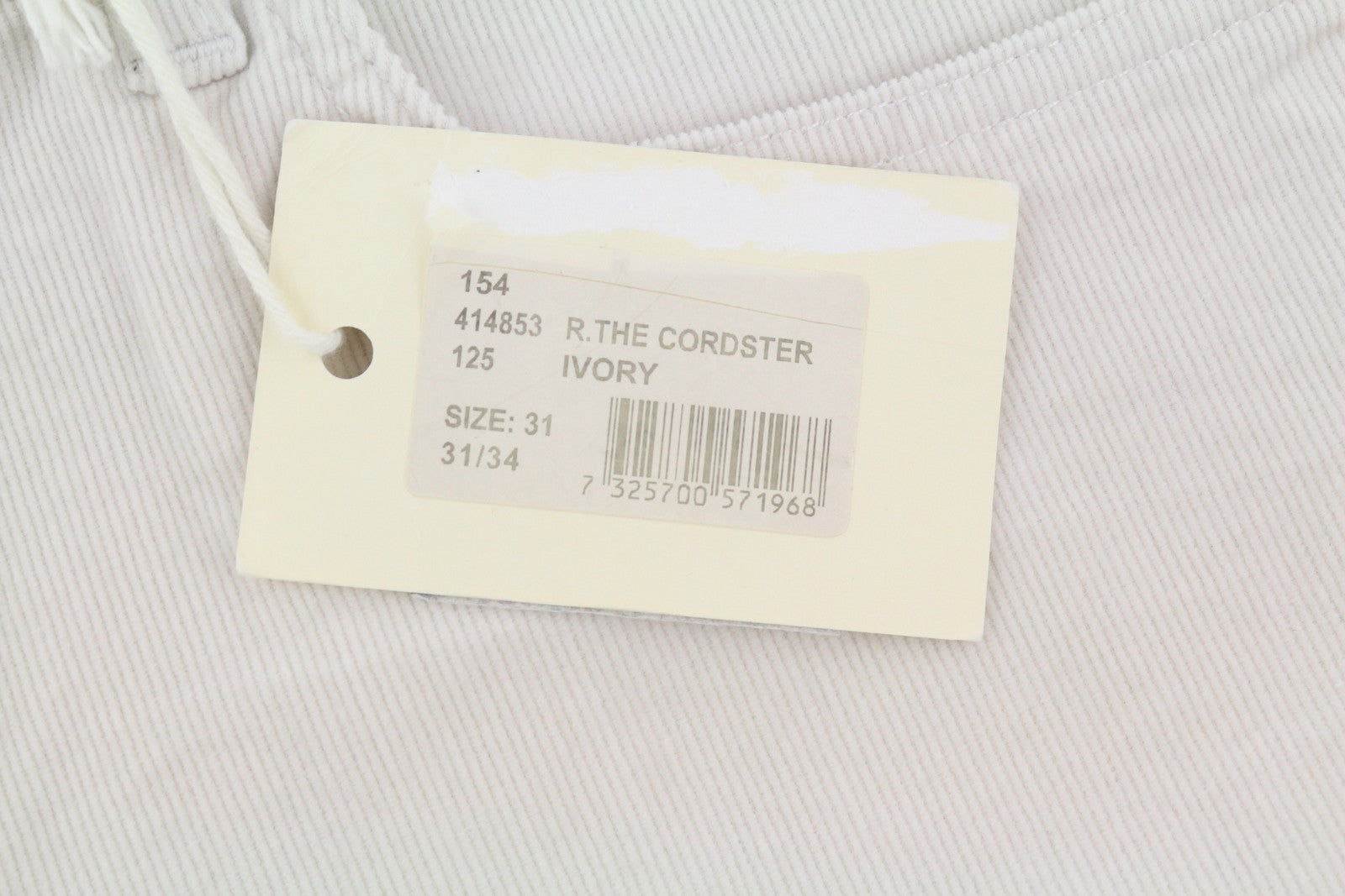 GANT Rugger The Cordster moteriškos kelnės W31/L34 dramblio kaulo spalvos velveto su užtrauktuku ir kulkšnies įstriža dalimi 