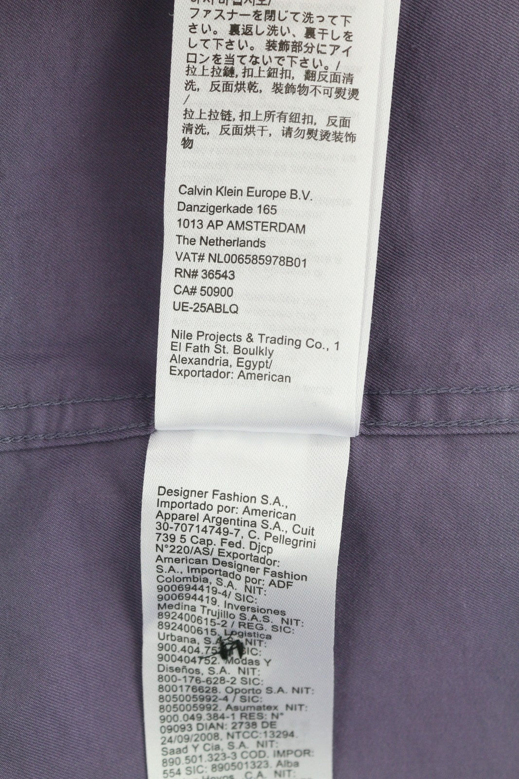 CALVIN KLEIN vyriški marškinėliai M, smėlio spalvos, su sagomis užsegamomis, išskleistomis kišenėmis, marškinėliai be uždangalų, rekomenduojama kaina – 119 € 