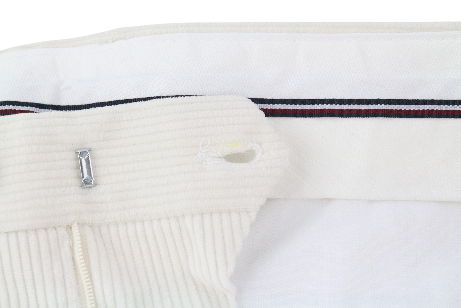 TOMMY HILFIGER „Rock Velvet Lardini“ vyriškos kelnės, W38, klostuotos, velveto, RRP 139 € 