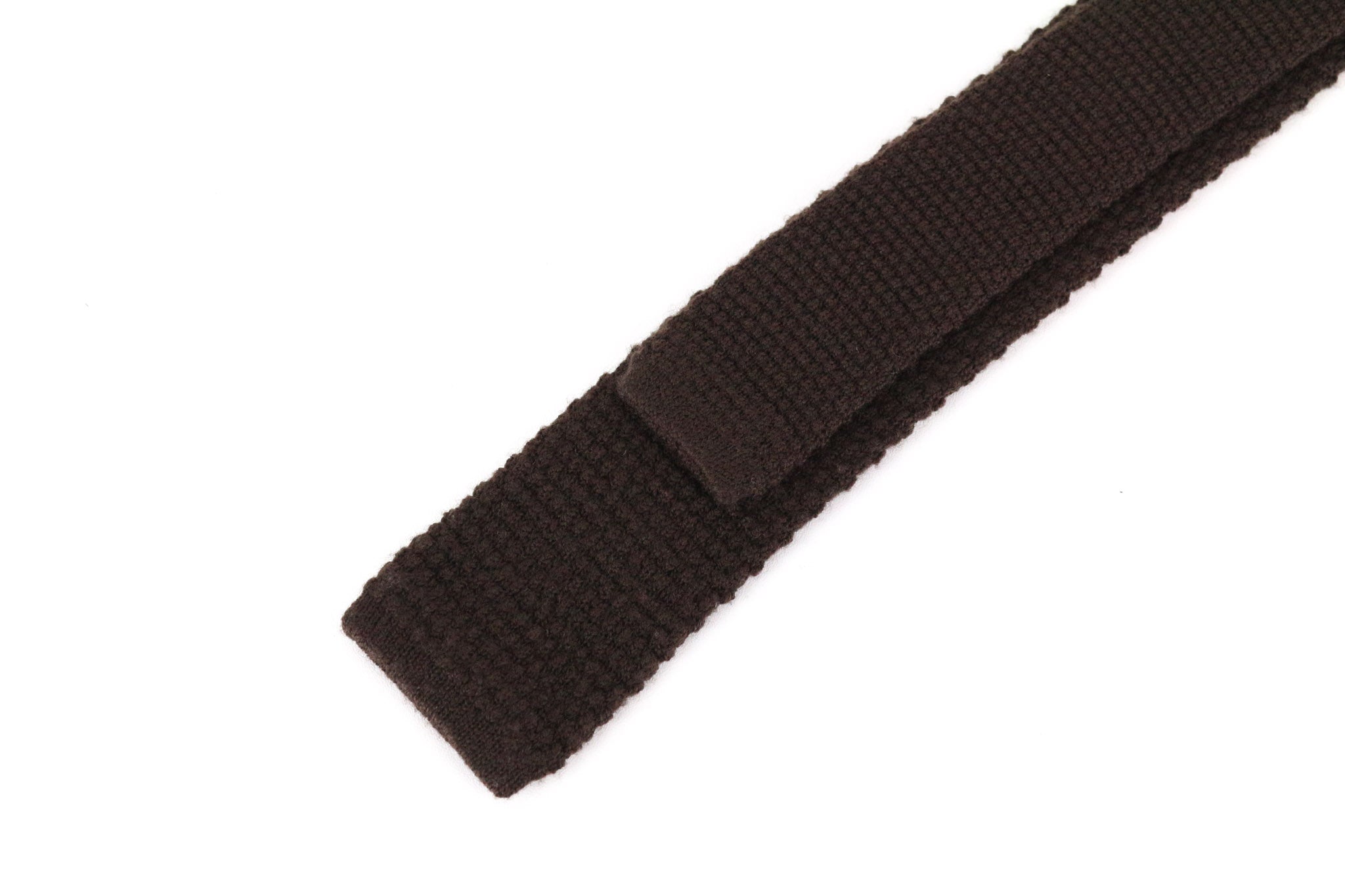 SUITSUPPLY vyriškas kaklaraištis ~150 x 6,5 cm tamsiai rudas vilnonis megztas kvadratiniais galais klasikinis 