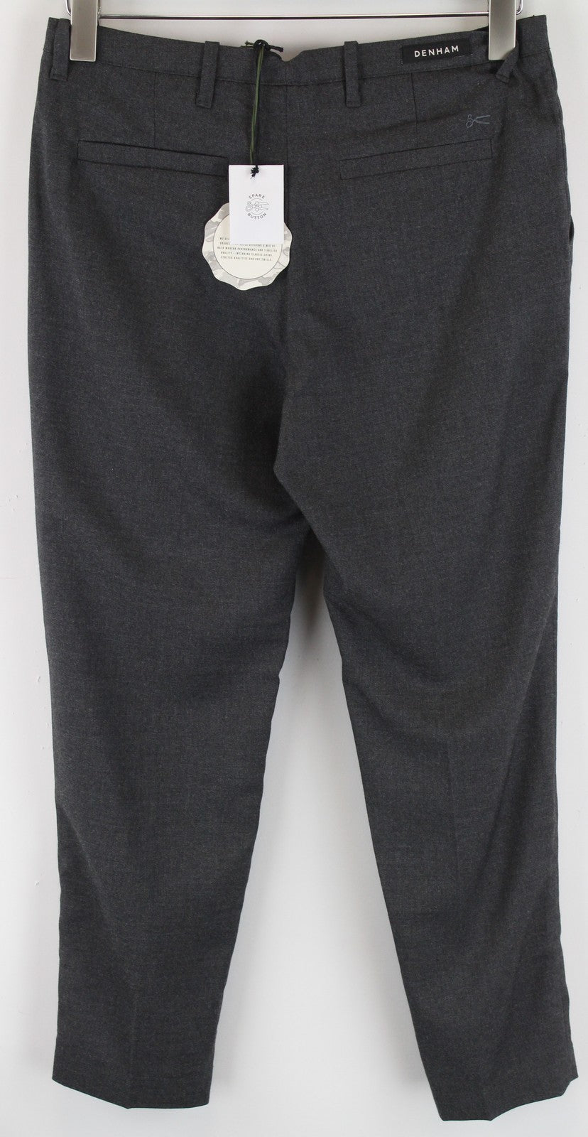 DENHAM Ocean moteriškos kelnės S pilkos, tamprios, klostuotos priekyje, trumpos, oficialios 