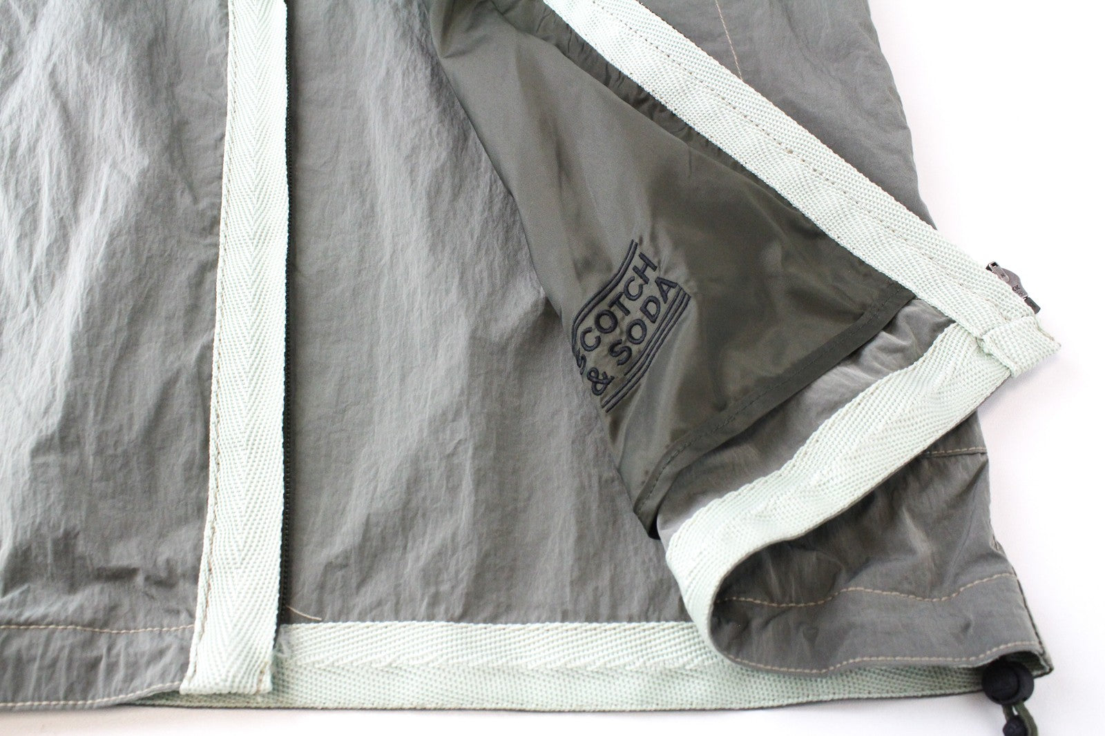 SCOTCH &amp; SODA Ams Couture vyriška striukė ~L pilka lengva ilgomis rankovėmis su gobtuvu 