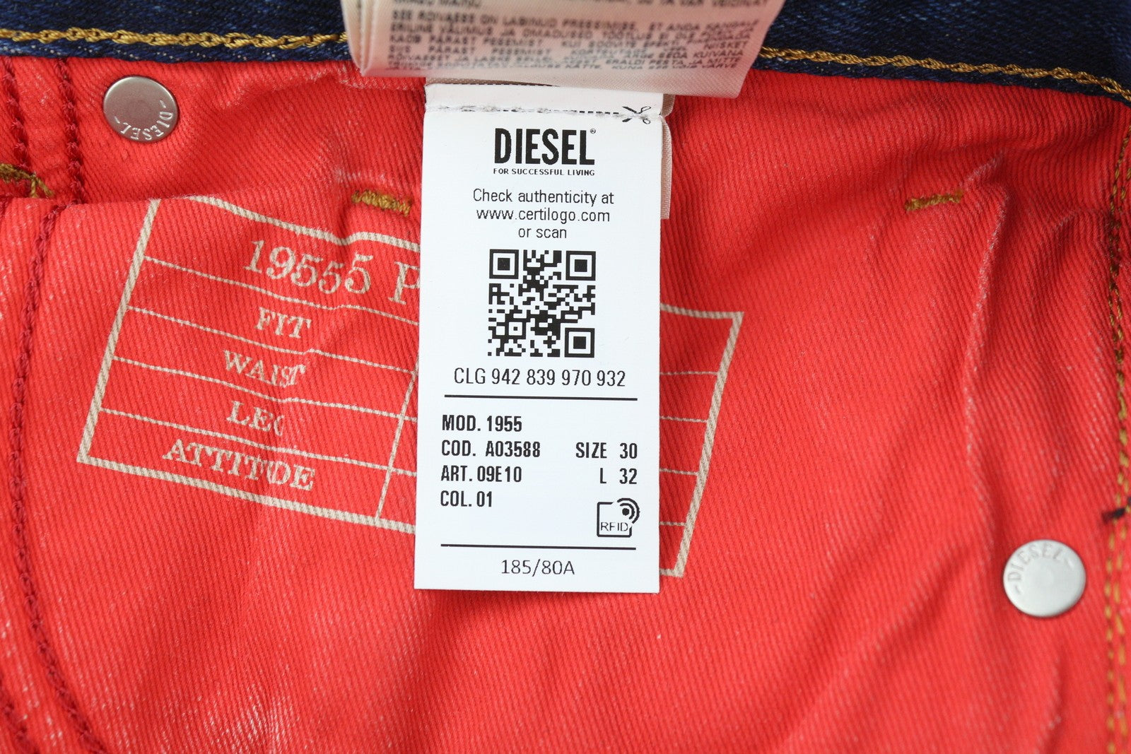 DIESEL 1955 09E10 vyriški džinsai W30/L32 mėlyni, tiesaus kirpimo, su gobtuvu, RRP 375 USD 