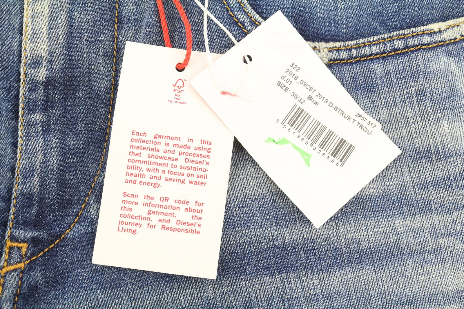 DIESEL 2019 D-Strukt 09C87 vyriški džinsai W30/L32 mėlyni, aptempti, ploni, kaina 189 € 