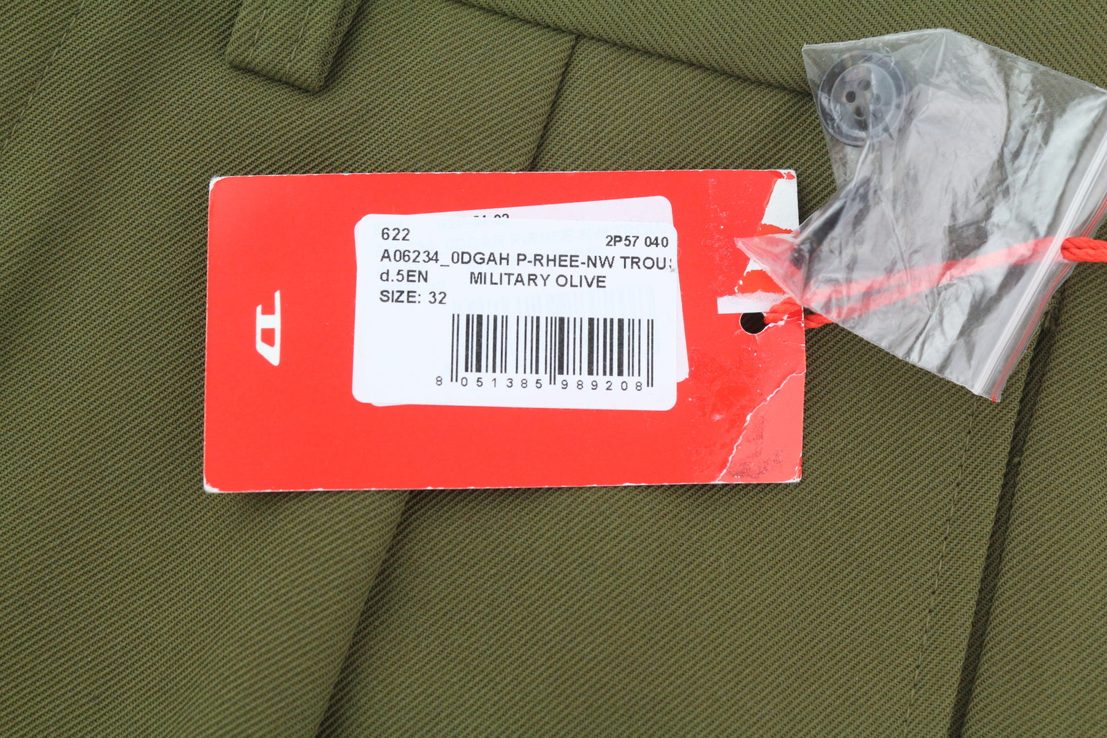 DIESEL P-Rhee-Nw vyriškos kelnės W32 žalios vilnos mišinio su klostėmis ir užtrauktuku, rekomenduojama mažmeninė kaina – 283 € 