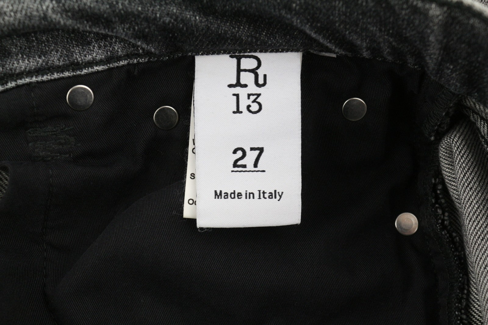 R13 Jesse moteriški džinsai, 27 vnt., pilki, labai platūs, nuleistas tarpkojis, skalbti. RMK 725 €. 