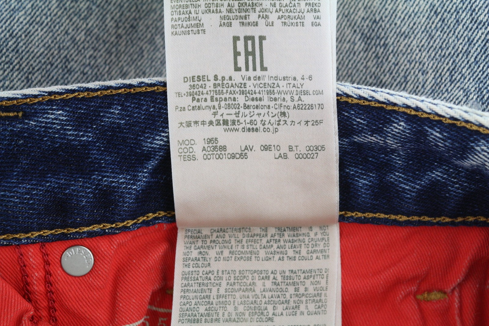 DIESEL 1955 09E10 vyriški džinsai W34/L34 mėlyni, įprasti, tiesūs klešnės, su išsekimu, RRP 375 USD 