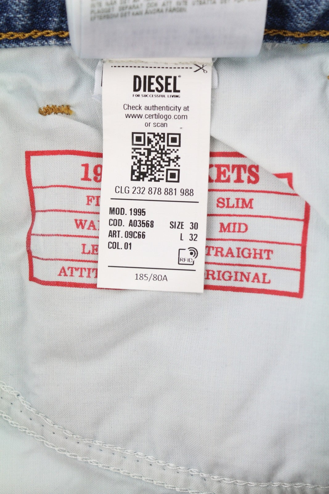 DIESEL 1995 09C66 vyriški džinsai W30/L32 mėlyni, išblukę, ploni, tiesaus kirpimo, vidutinio juosmens. 