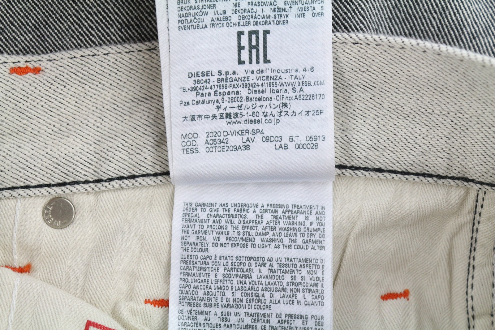 DIESEL 2020 D-Viker-SP4 vyriški džinsai W31/L34 juodi mėlyni, įprasti tiesūs klešniai su sagomis 