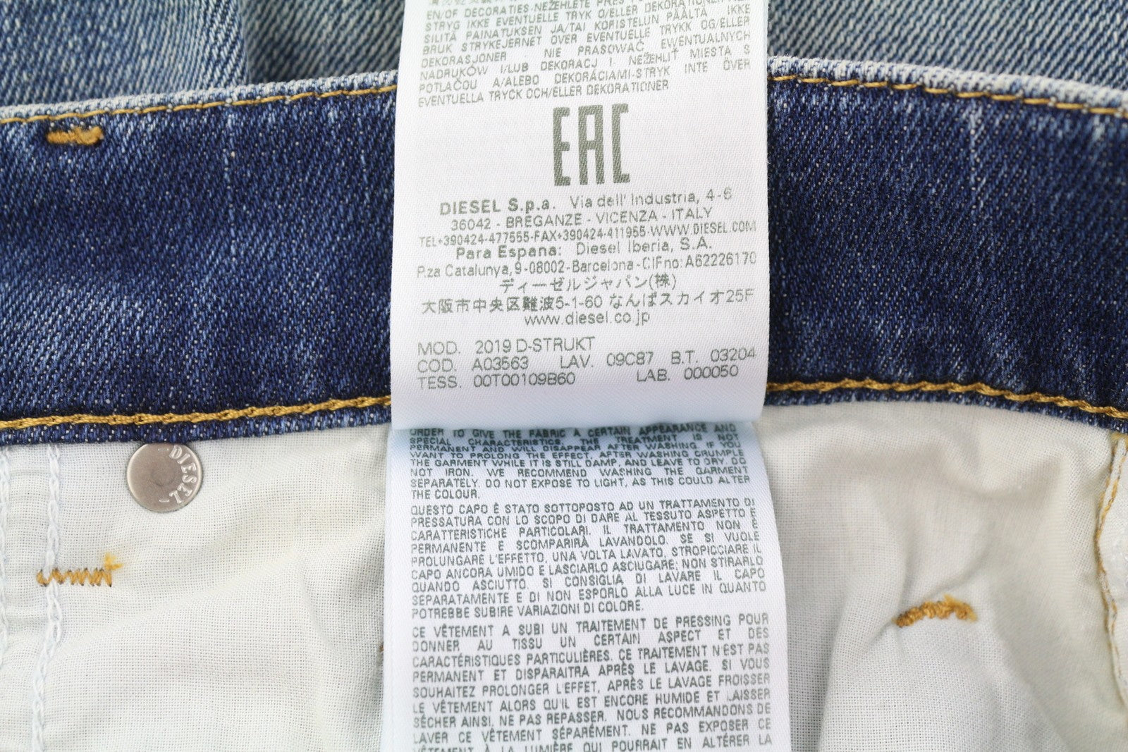 DIESEL 2019 D-Strukt 09C87 vyriški džinsai W31/L34 mėlyni, aptempti, ploni, kaina 189 € 