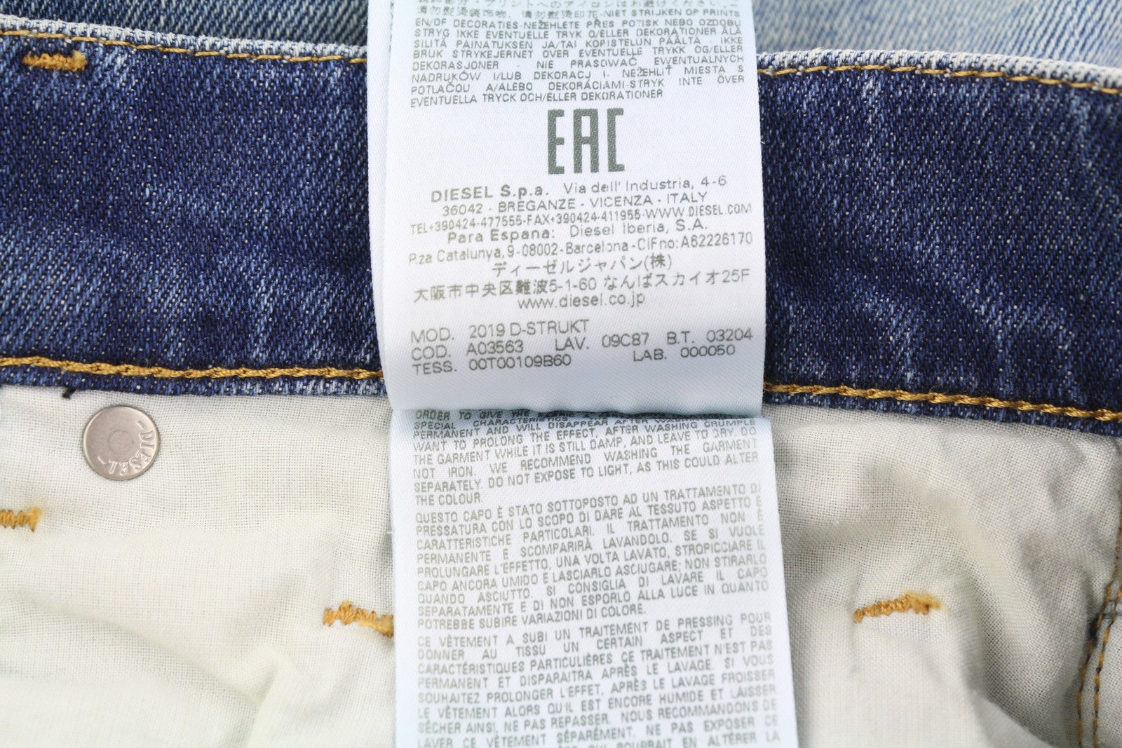 DIESEL 2019 D-Strukt 09C87 vyriški džinsai W31/L34 mėlyni, aptempti, plonos kojos, rekomenduojama kaina 189 € 