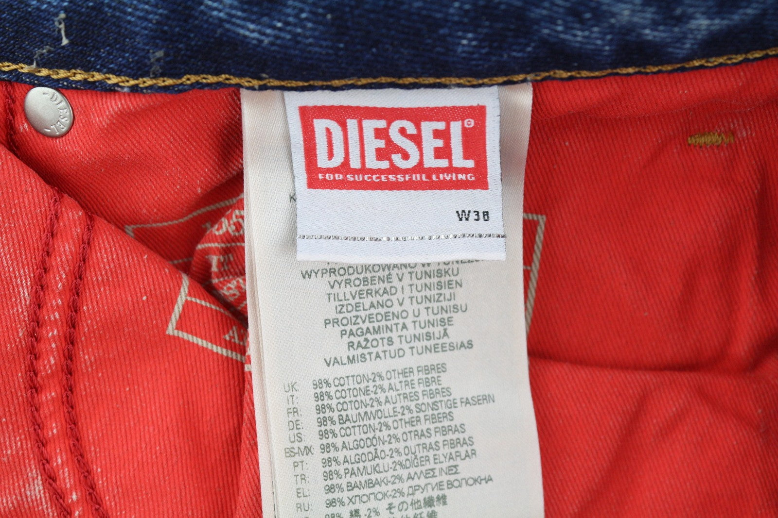 DIESEL 1955 09E10 vyriški džinsai, W38/L30, mėlyni, tiesaus kirpimo, su gobtuvu, RRP 375 USD. 