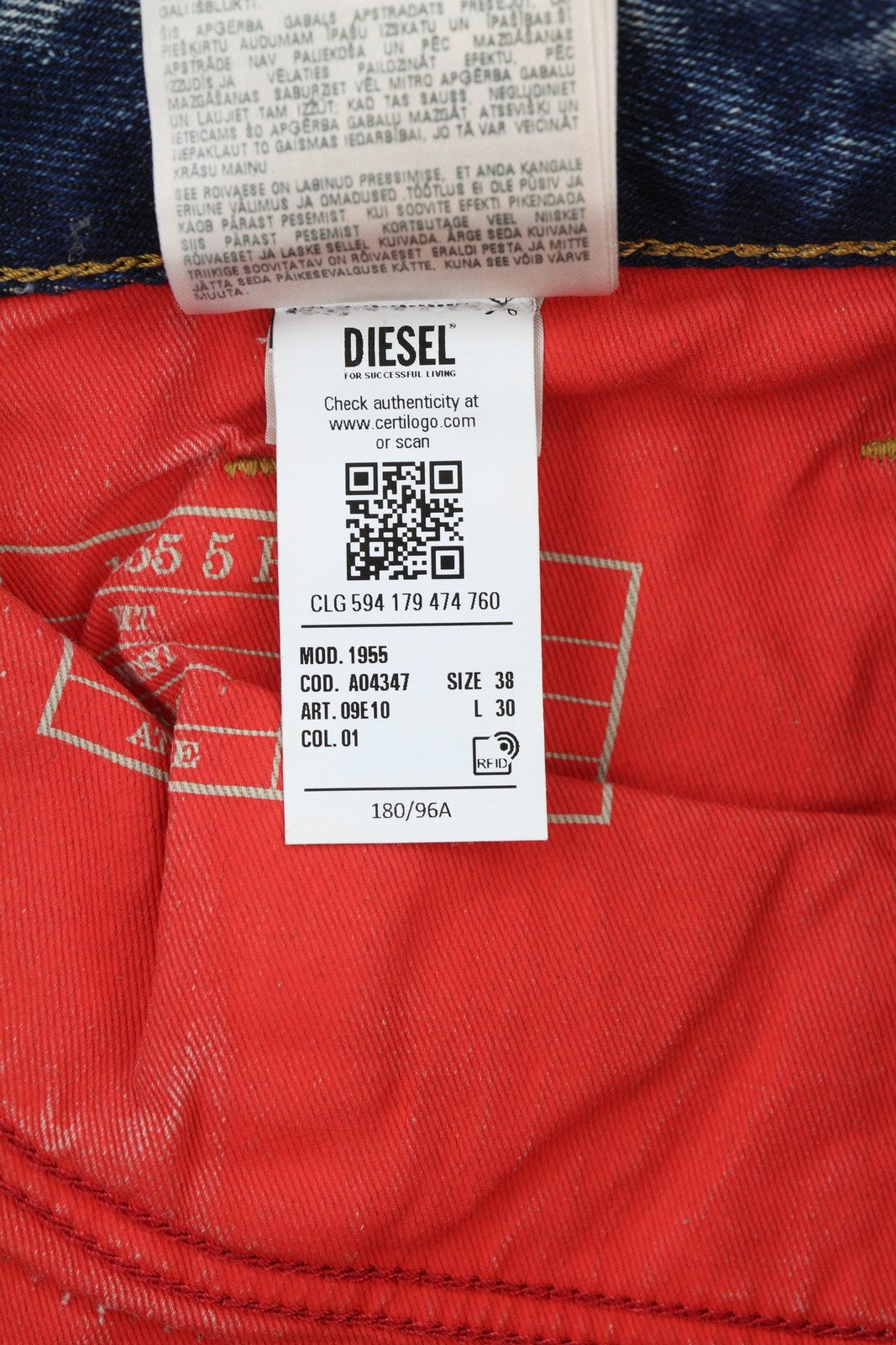 DIESEL 1955 09E10 vyriški džinsai, W38/L30, mėlyni, tiesaus kirpimo, su gobtuvu, RRP 375 USD. 