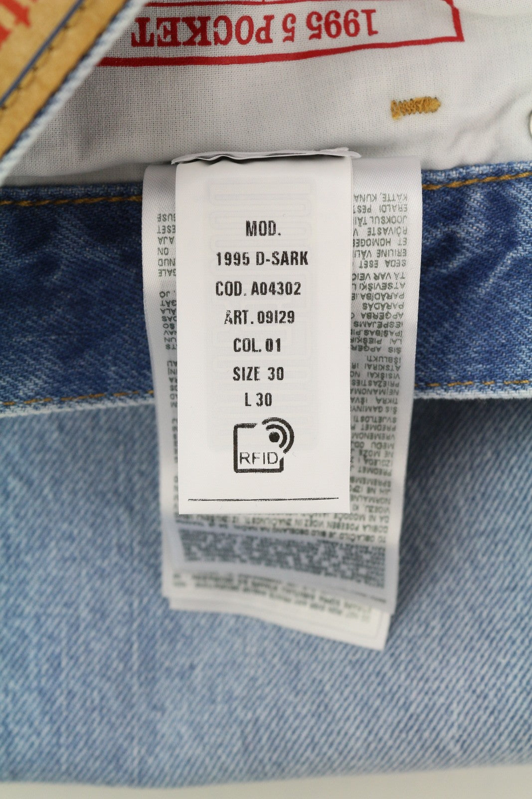 DIESEL 1995 D-Sark 09I29 vyriški džinsai W30/L30 mėlyni, tiesūs, vidutinio juosmens, RRP 246 USD 