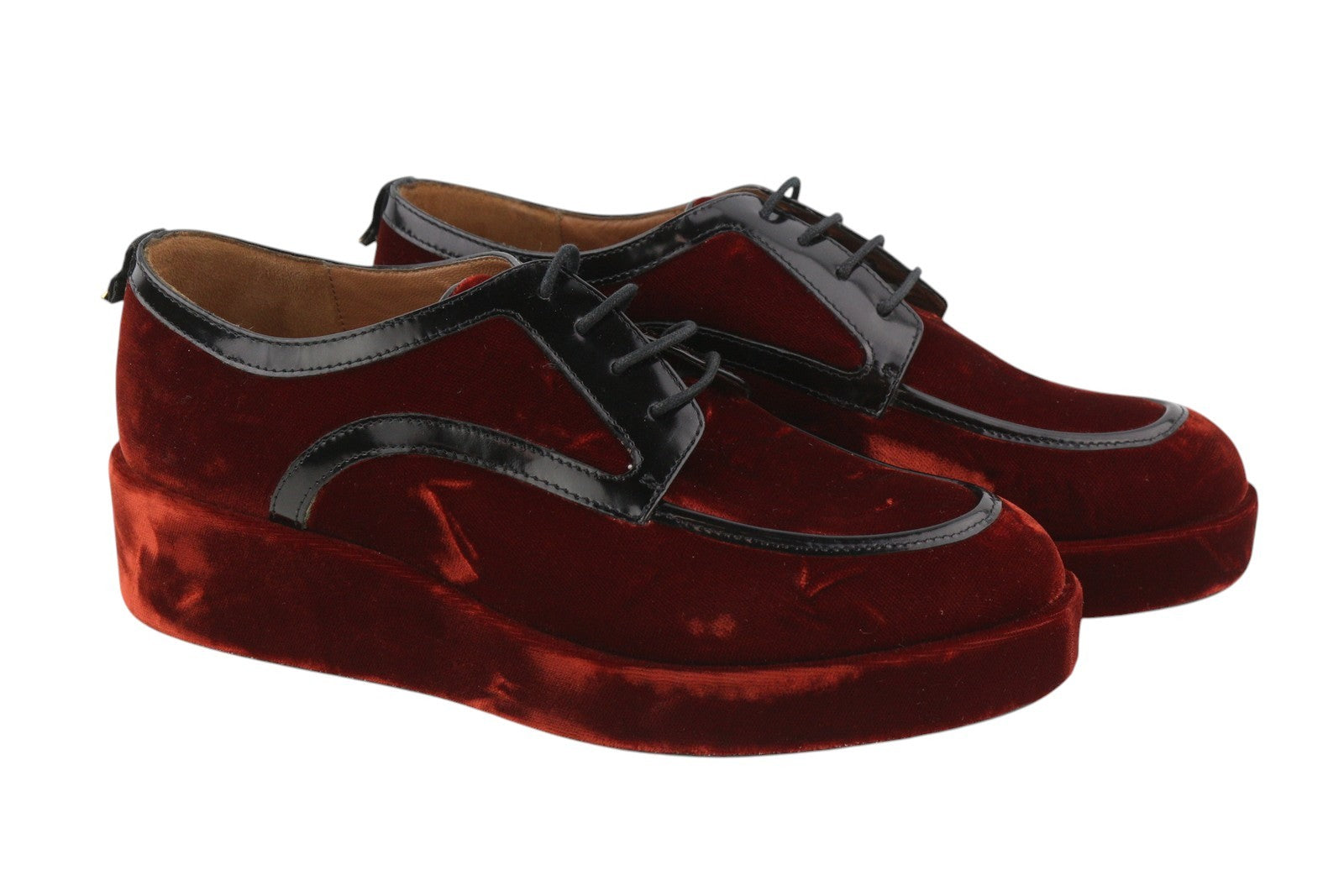 EMPORIO ARMANI moteriški bateliai, 37 dydžio, bordo spalvos, su aksominiu padu, apvalia nosele, raišteliais. 