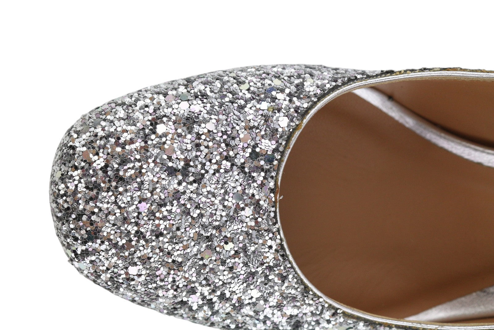 EMPORIO ARMANI moteriški aukštakulniai, 37 dydžio, odiniai, blizgantys, sidabriniai, apvalios nosies. 