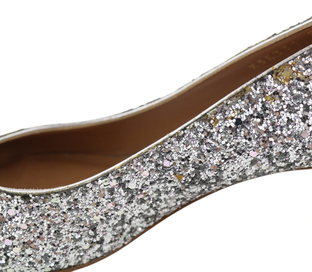 EMPORIO ARMANI moteriški aukštakulniai, 37 dydžio, odiniai, blizgantys, sidabriniai, apvalios nosies. 