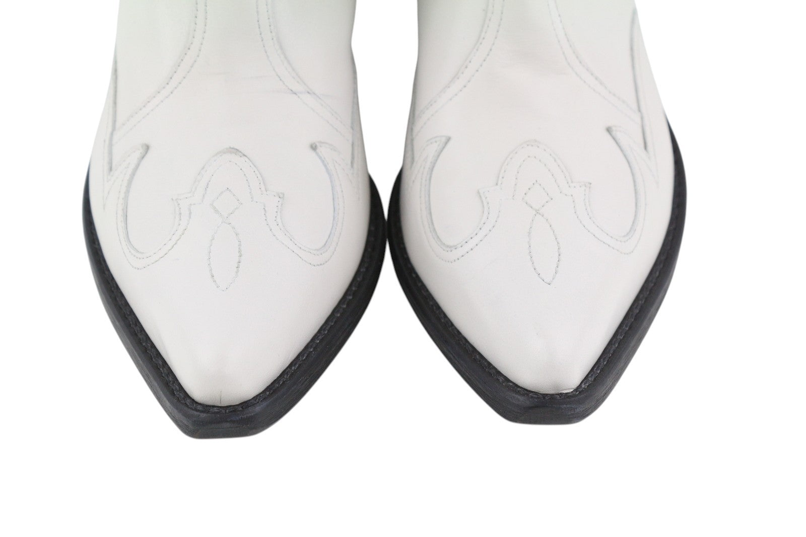 EMPORIO ARMANI X3N137 moteriški aulinukai su šviesiai baltais odiniais smailiais nosimis, kaubojiški 