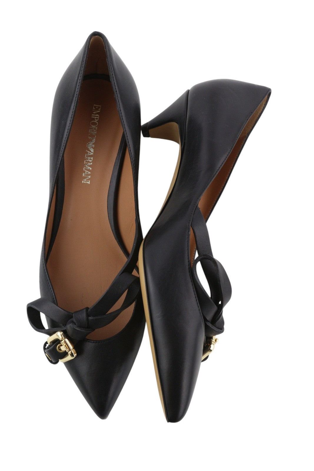 EMPORIO ARMANI moteriški aukštakulniai, 37 EU, juodos odos, smaili nosis, aukso spalvos sagtys. 