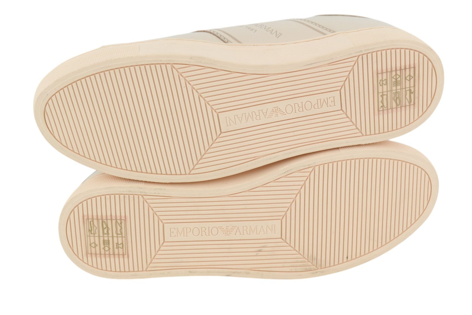 EMPORIO ARMANI X3X096 moteriški sportbačiai, rožinės odos, apvalios nosies, žemakulniai, RRP 169 € 