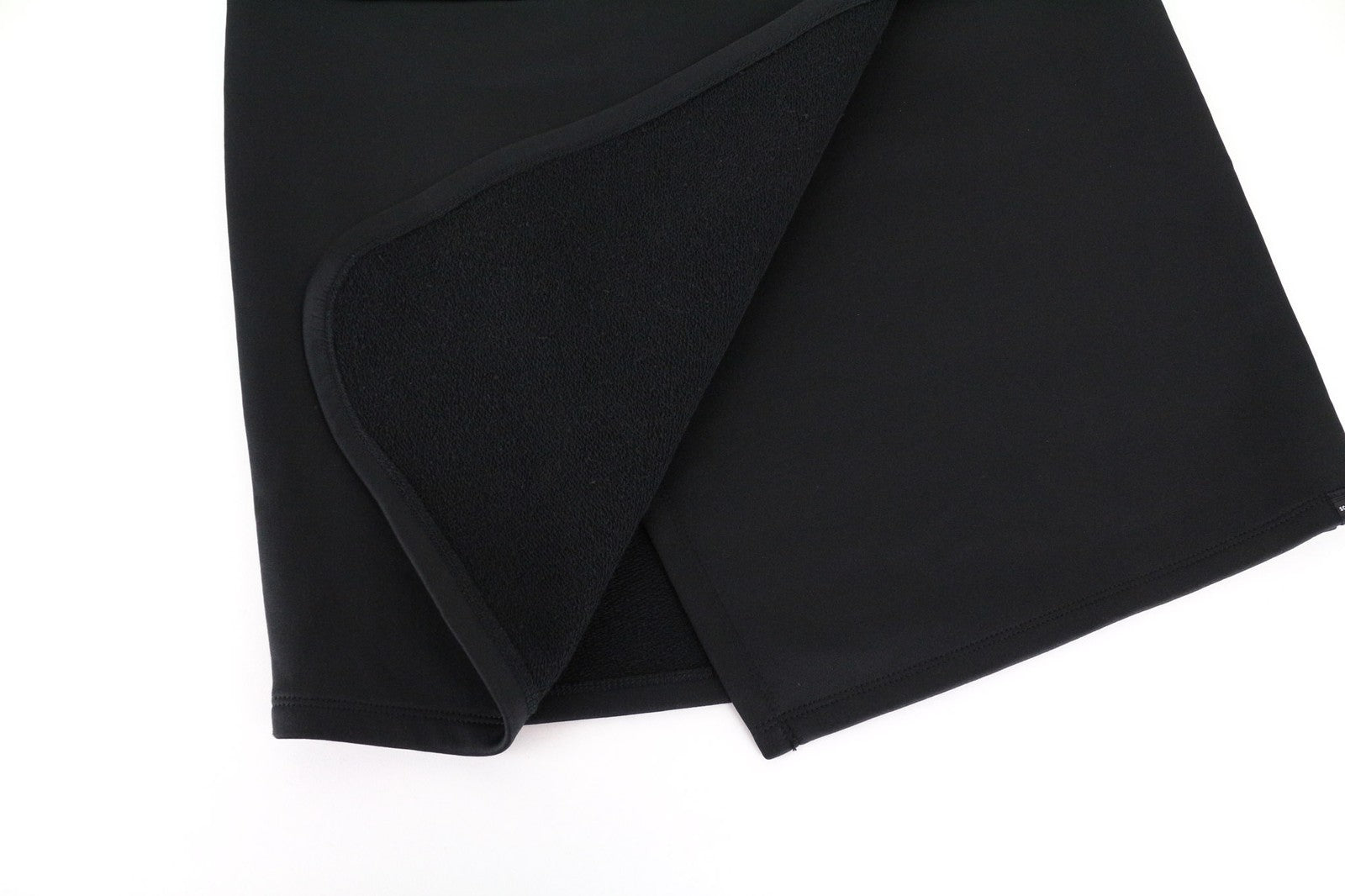 MAISON SCOTCH Club Nomade moteriškas sijonas ~W31 juodas apvyniojamas trumpas laisvalaikio medvilnės mišinio sijonas 