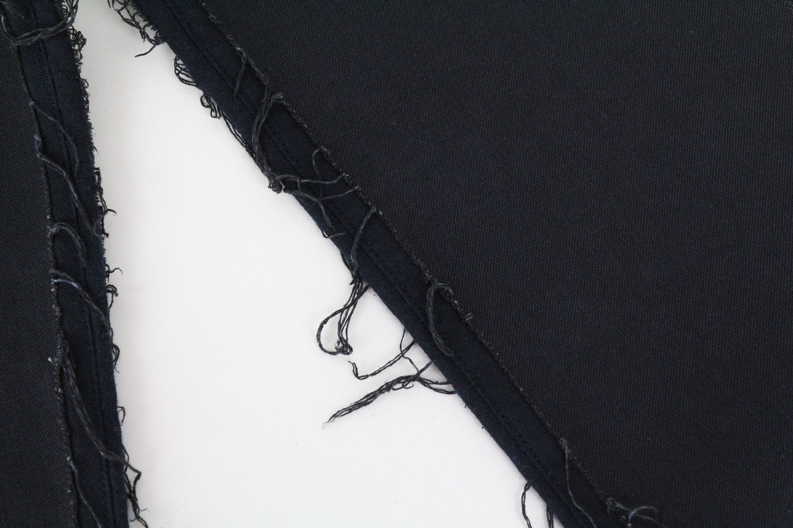 DIESEL Niclah 084NI moteriški džinsai W23/L32 mergaitėms tiesūs tamsiai mėlyni medvilnės mišinio džinsai 