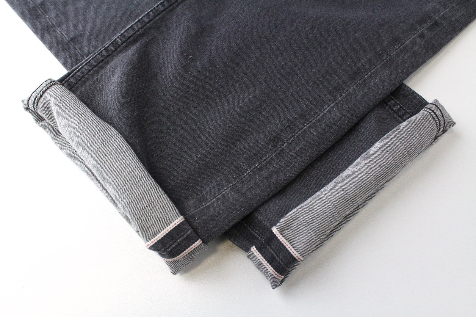 REPLAY Grover vyriški džinsai W30/L32 vidutinio pilkumo su tiesiomis, tampriomis sruogomis, klasikinio stiliaus 