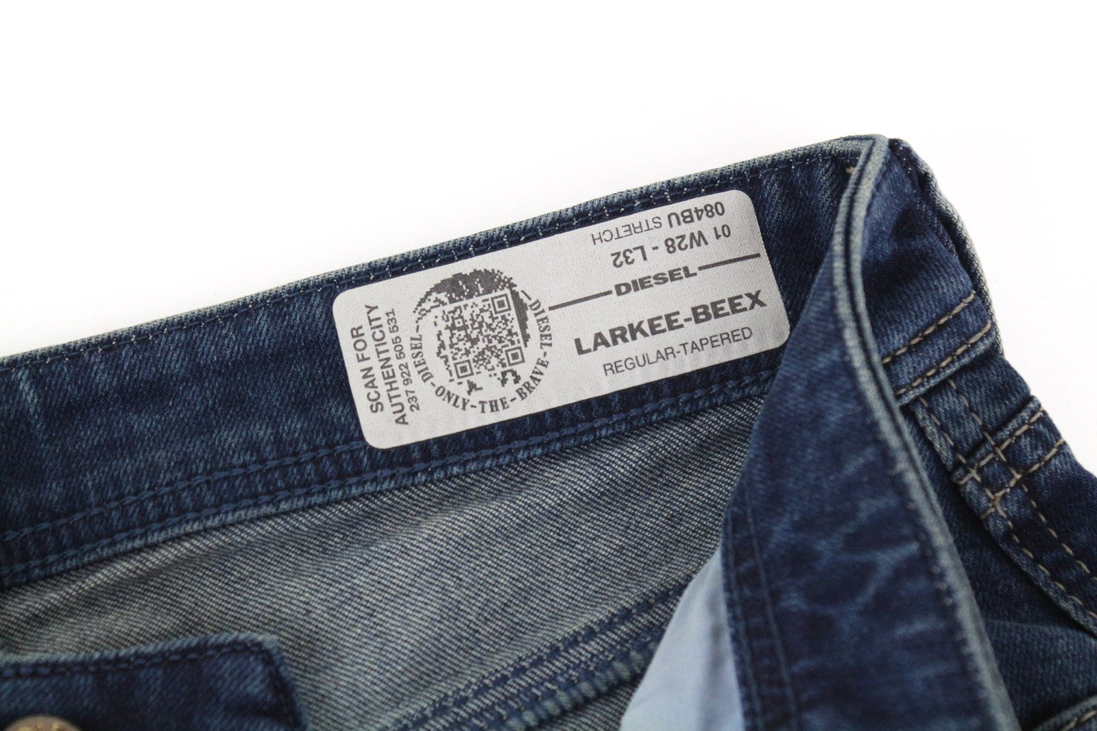 DIESEL Larkee-Beex 084BU Men's Jeans W28/L32 Blue Stretch Tapered Denim Fit