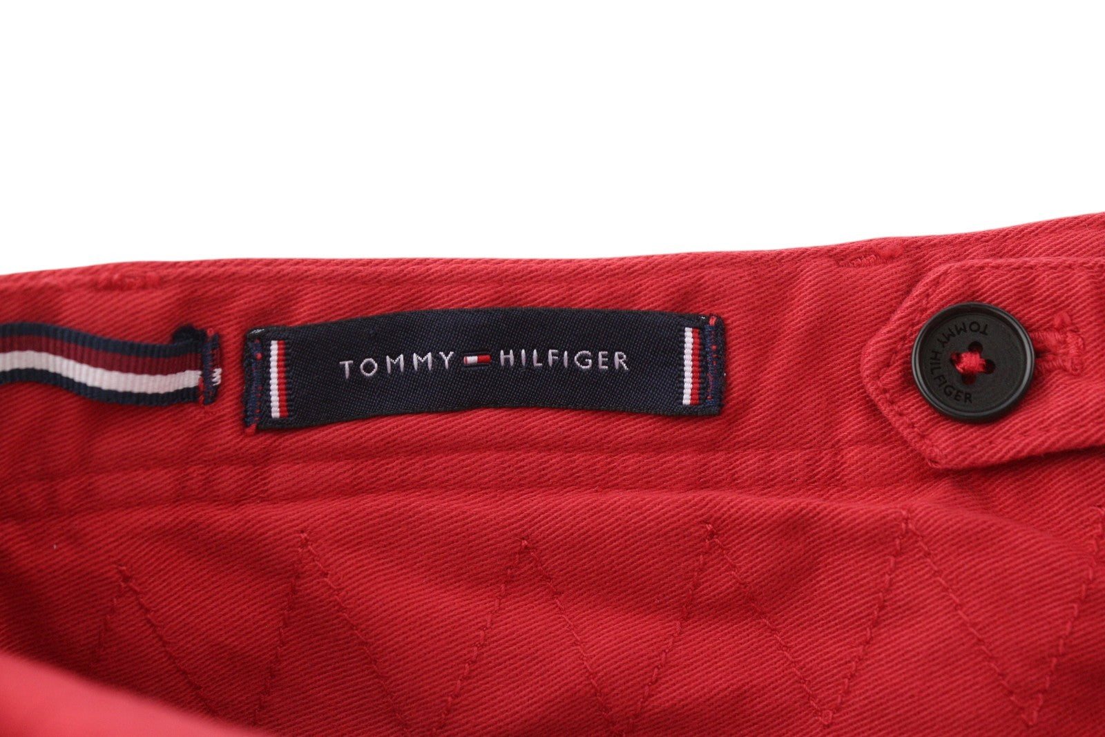 TOMMY HILFIGER „Twill Stretch“ vyriškos kelnės W32 raudonos klostuotos, plonos, su užtrauktuku, laisvalaikio stiliaus. 