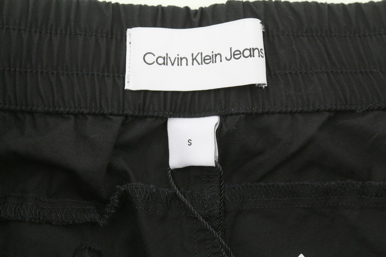 CALVIN KLEIN Utility Cotton Pop vyriškos kelnės S juodos su elastingu juosmeniu logotipu