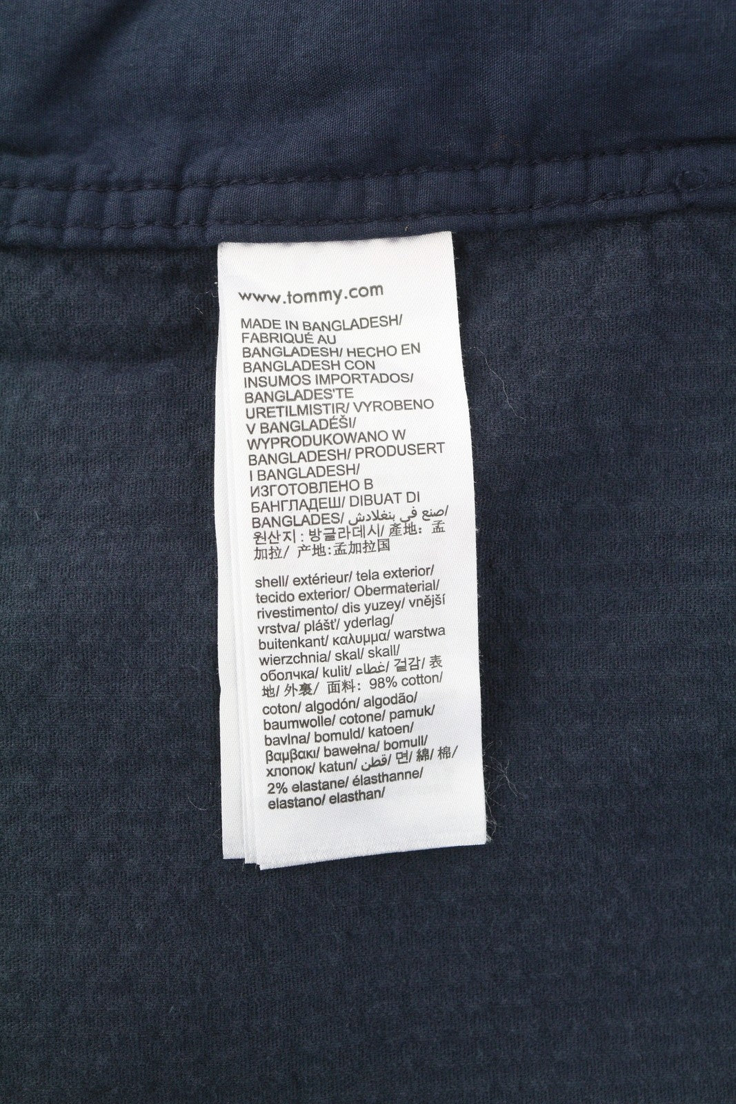 TOMMY HILFIGER „Corduroy Solid Overshirt“ vyriška striukė, L dydžio, tamsiai mėlyna, su sagomis, rekomenduojama kaina – 158 € 