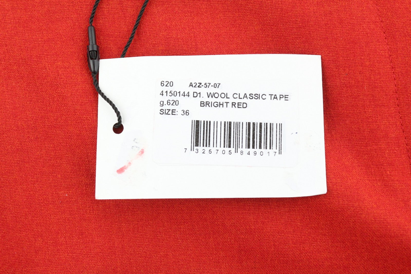 GANT vilnonės klasikinės moteriškos kelnės, raudonos, trumpos, iki kulkšnių, siaurėjančios, su užtrauktuku. EU36 