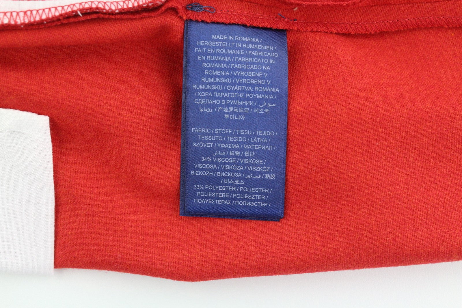 GANT vilnonės klasikinės moteriškos kelnės, raudonos, trumpos, iki kulkšnių, siaurėjančios, su užtrauktuku. EU40 