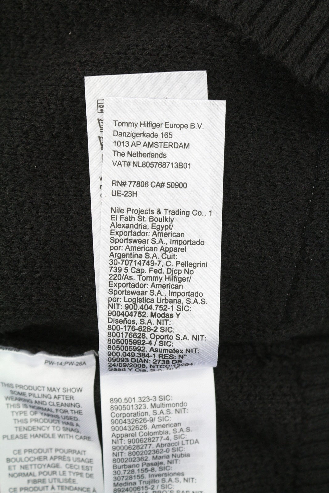 TOMMY HILFIGER Req Structured vyriškas megztinis M, juodas, megztinis su apvalia kaklo iškirpte 