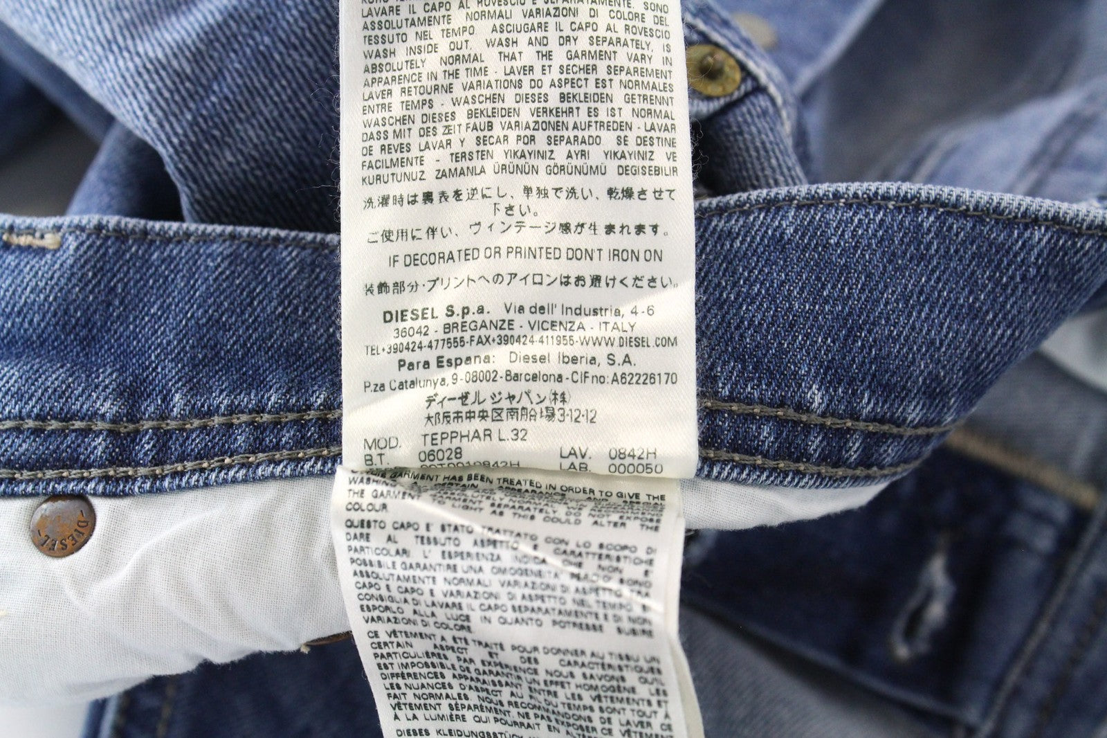 DIESEL Tepphar 0842H vyriški džinsai W33/L32 Slim Carrot Fit, mėlyni, skalbtos medvilnės 