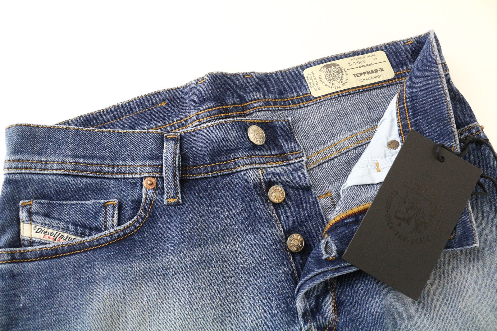 DIESEL Tepphar-X 0870H vyriški batai W26/L32 mėlyni, morkų kirpimo, tamprūs, sendinto stiliaus. 