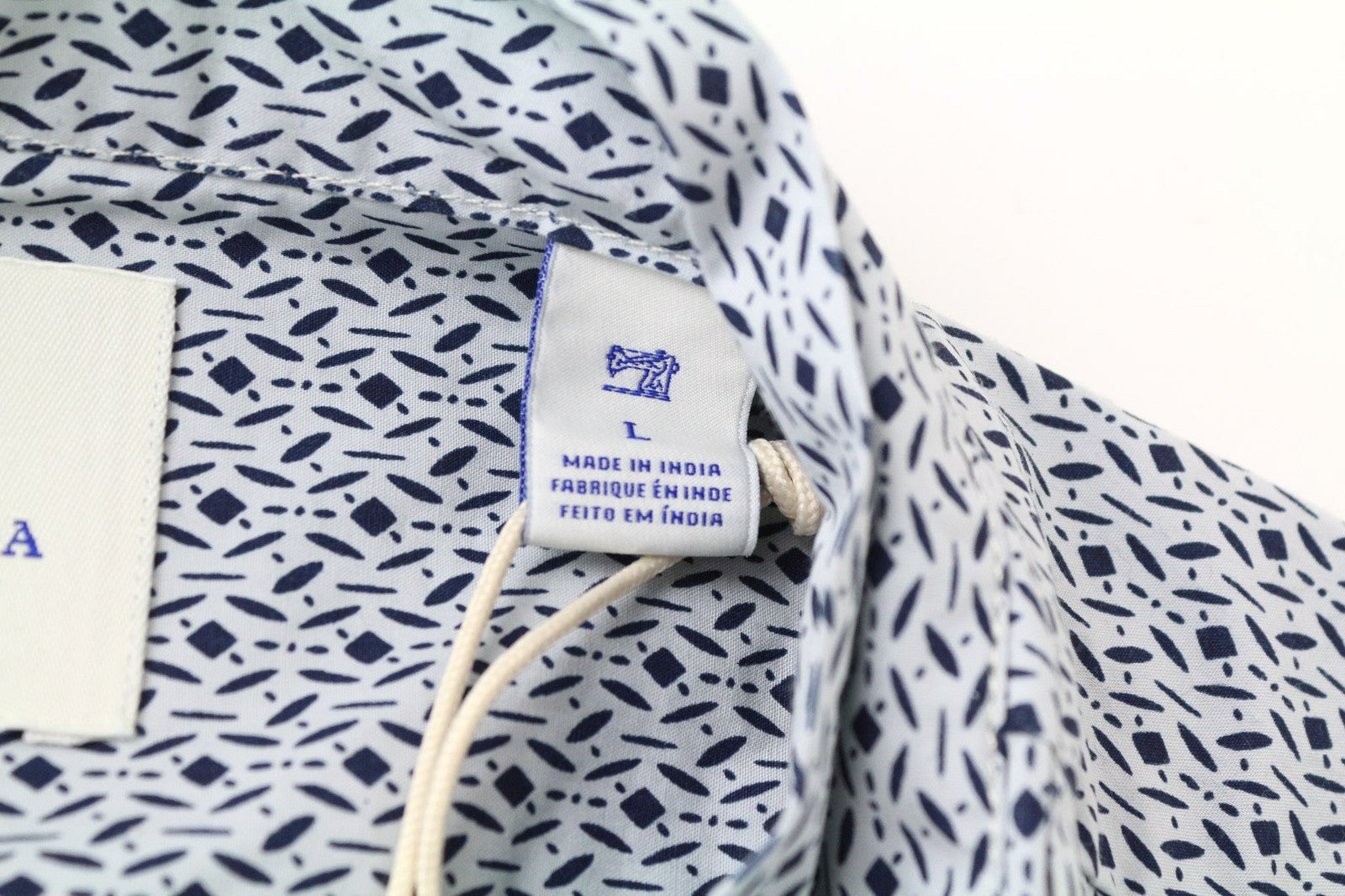 SCOTCH &amp; SODA Ams Couture vyriški L dydžio balti mėlyni grynos medvilnės klostuoti marškiniai V formos iškirpte