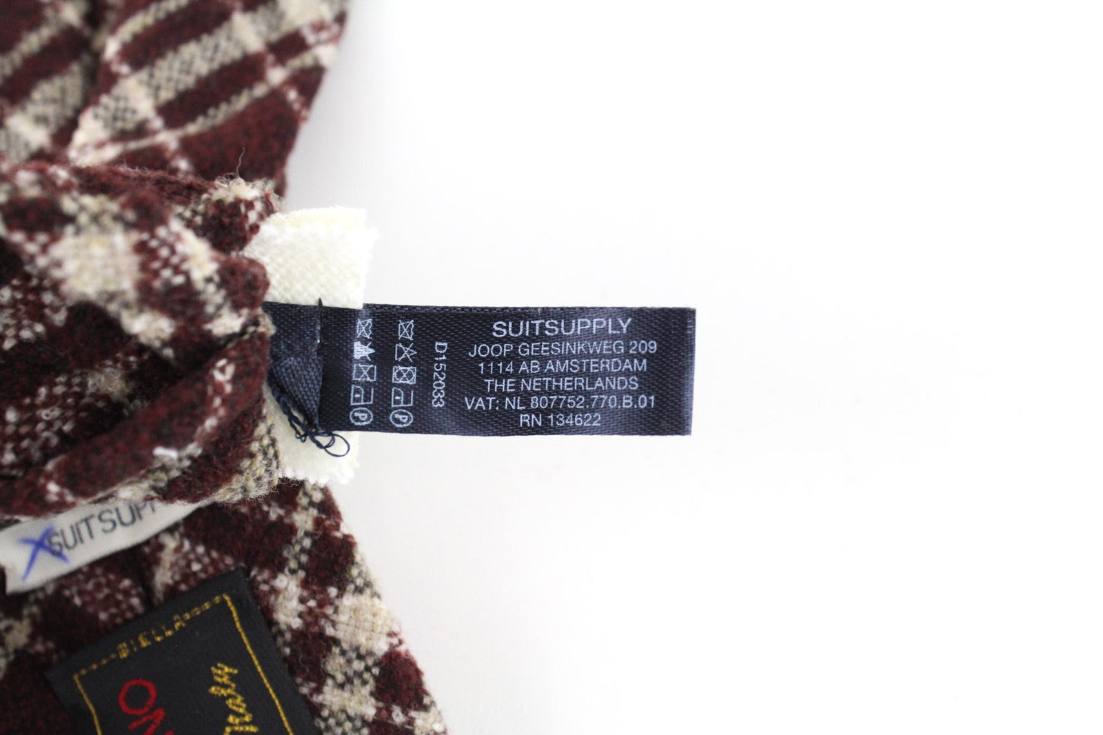 SUITSUPPLY vyriškas kaklaraištis ~150x8 cm violetinis vilnos mišinio smailiais languotais galais oficialiai 