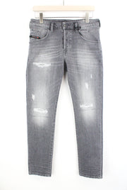 DIESEL D-Bazer 0890F vyriški džinsai W29/L30 siaurėjantys medvilniniai tamprūs džinsai pilki plėšyti 