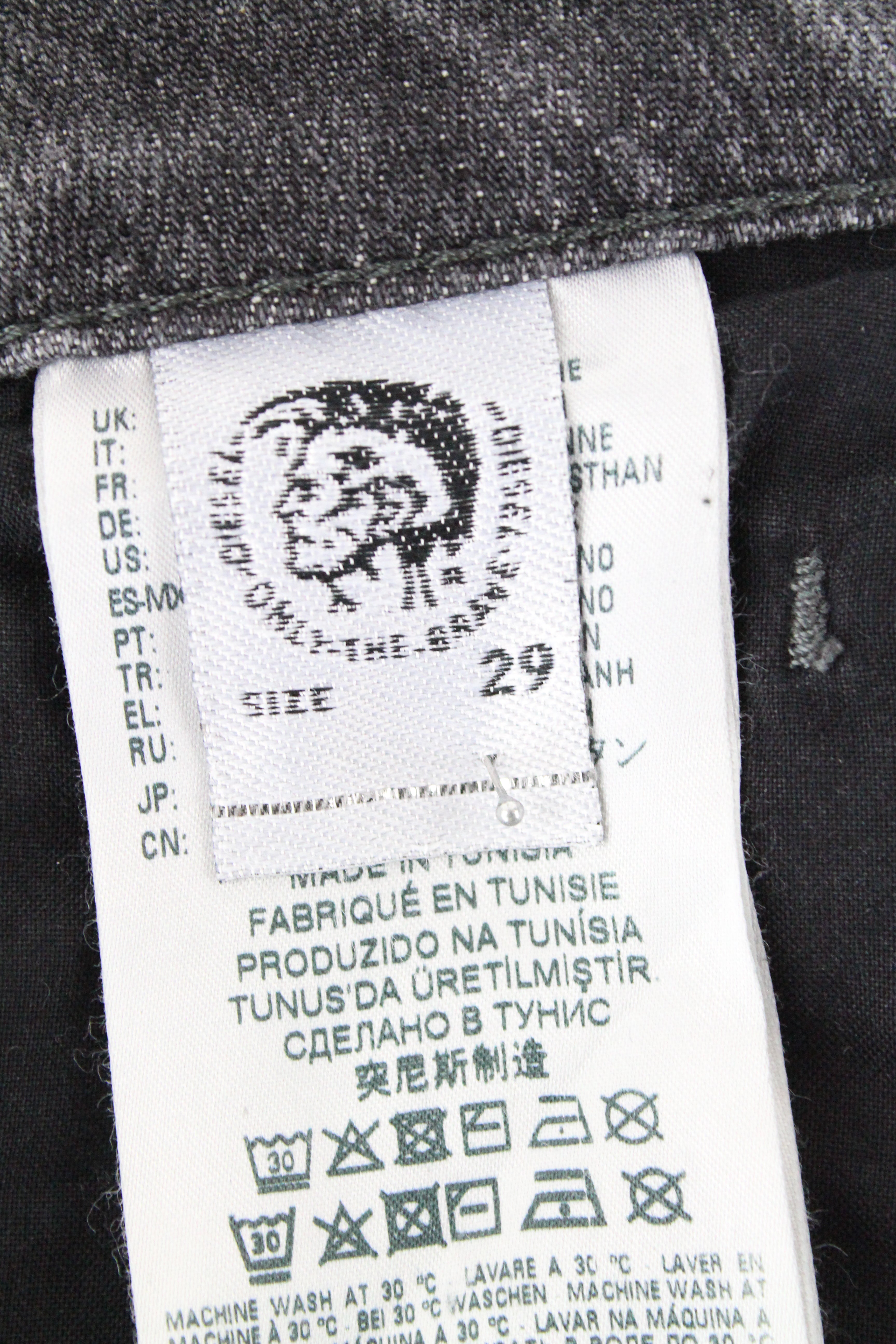 DIESEL D-Bazer 0890F vyriški džinsai W29/L30 siaurėjantys medvilniniai tamprūs džinsai pilki plėšyti 