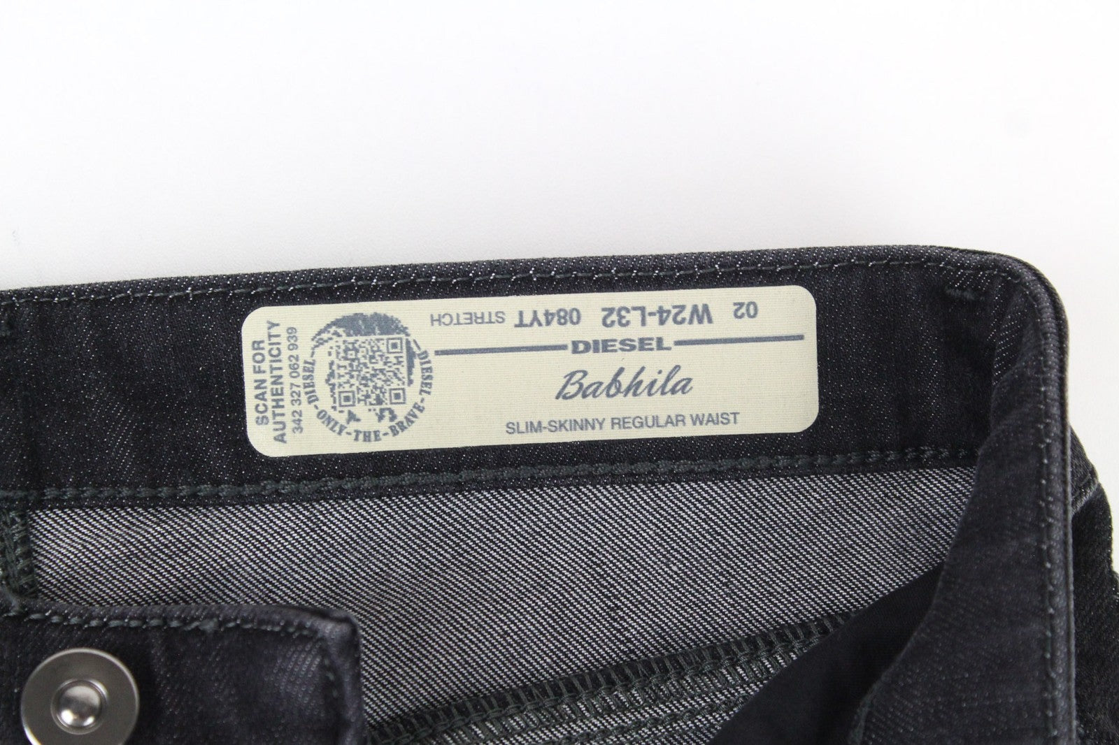 DIESEL Babhila 084YT Women's W24/L32 Grey Slim Skinny Stretch Distressed Jeans