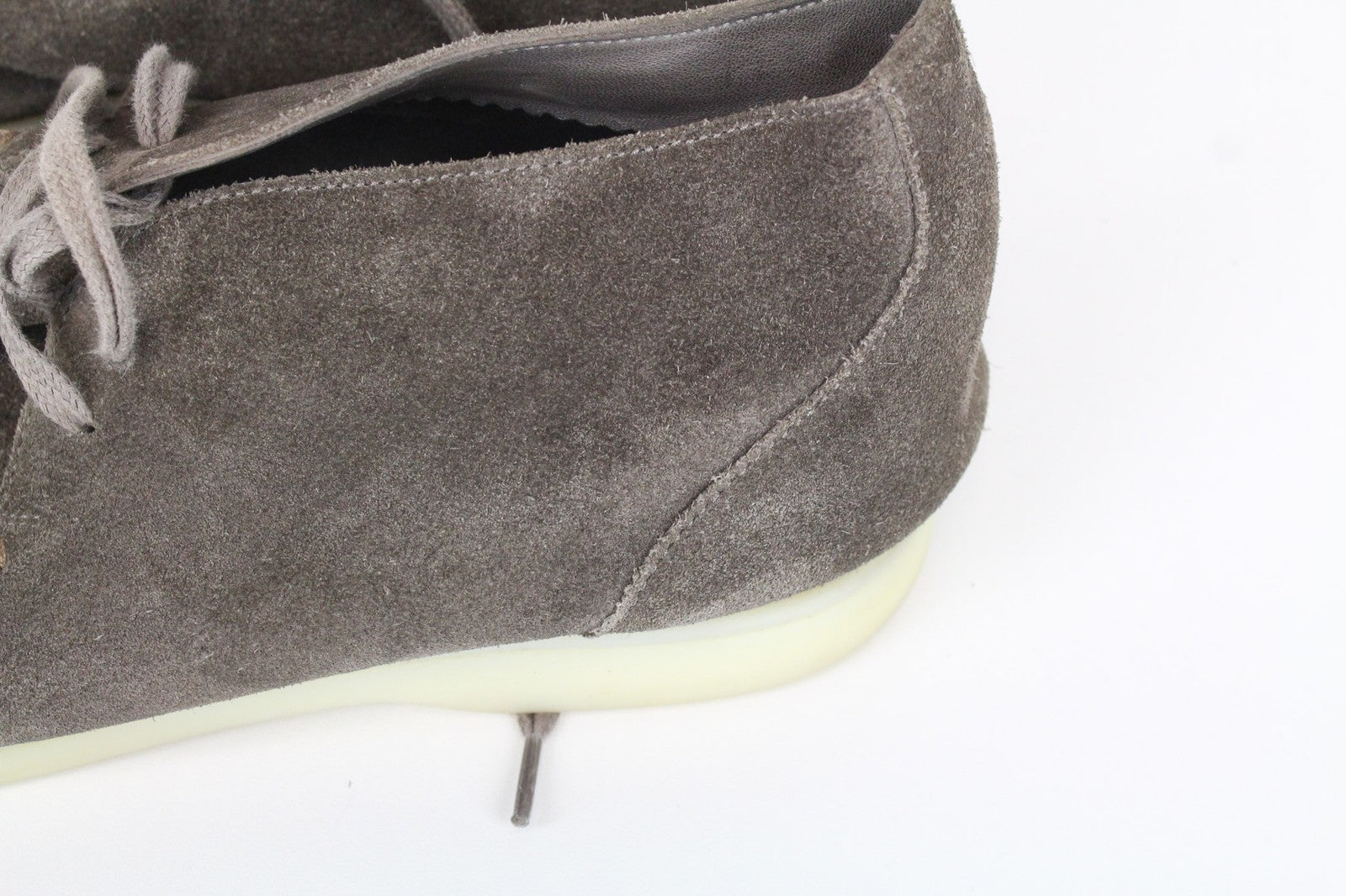 SUITSUPPLY vyriški rudi odiniai zomšiniai chukka bateliai su dvigubu pamušalu, EU39 dydis 