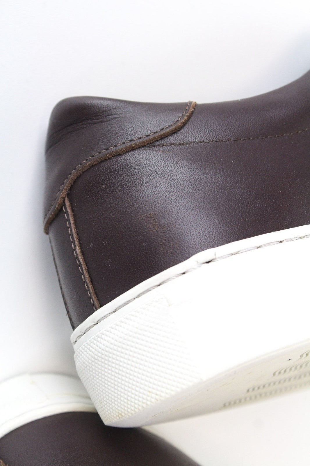 SUITSUPPLY vyriški tamsiai rudi odiniai sportbačiai su žemais kulnais, EU43, su raišteliais 