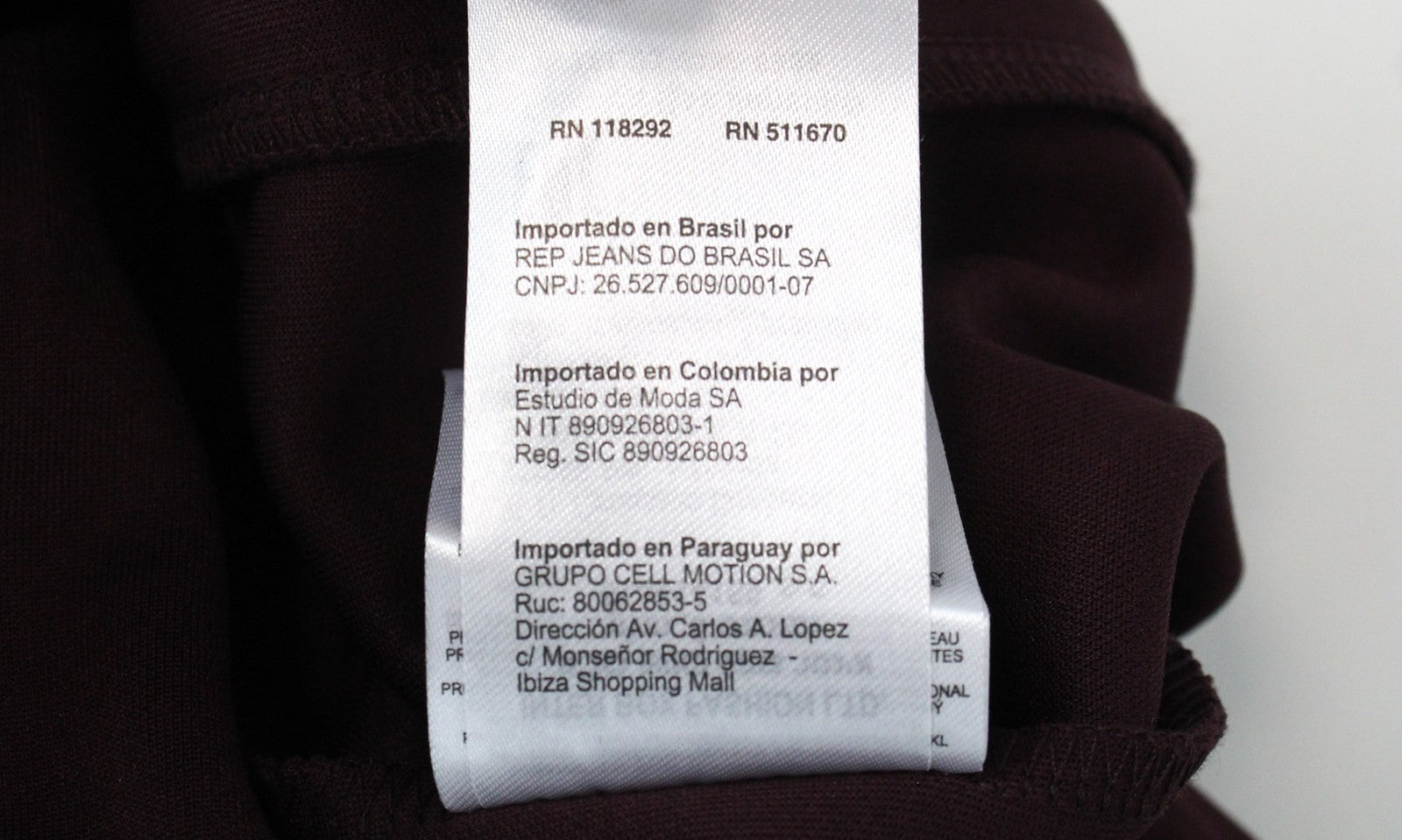 REPLAY vyriškas džemperis su bordo spalvos aukšta apykakle, užtrauktuku ir briaunotu raštu. 2XL dydis. 